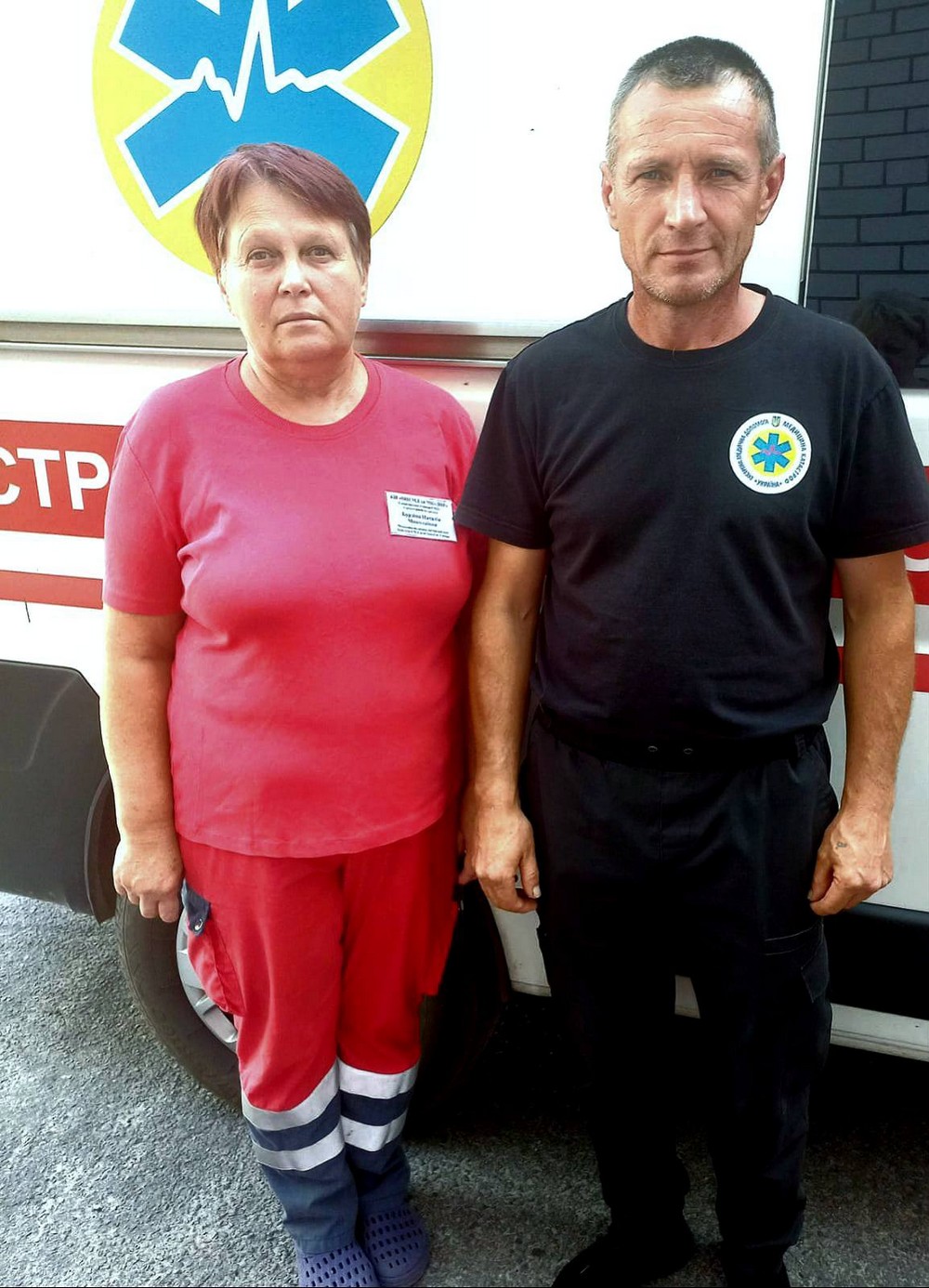 Авто влетіло у паркан вночі, за кермом була 15-річна: подробиці ДТП на Дніпропетровщині розповіли медики