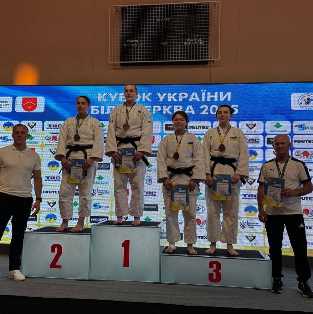 Про успіхи юних спортсменів з Нікополя розповіли у міськраді