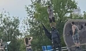 У Нікополі