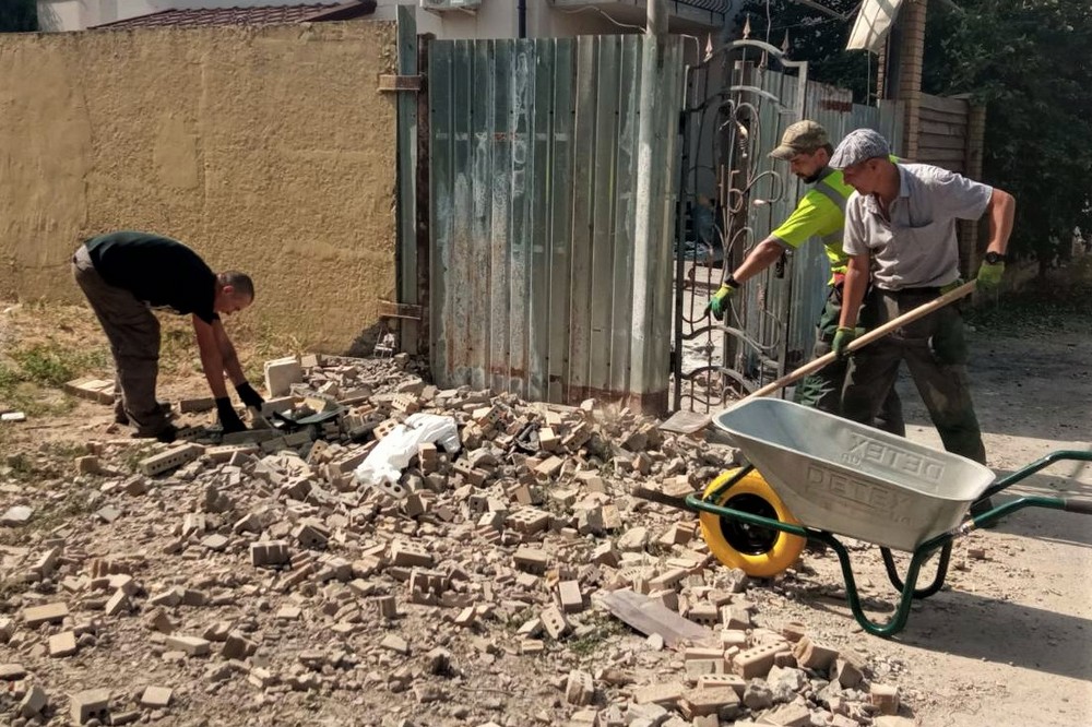 «Ми прагнемо, щоб навіть у прифронтовій зоні Нікополь залишався затишним» - міський голова Олександр Саюк про роботу комунальників