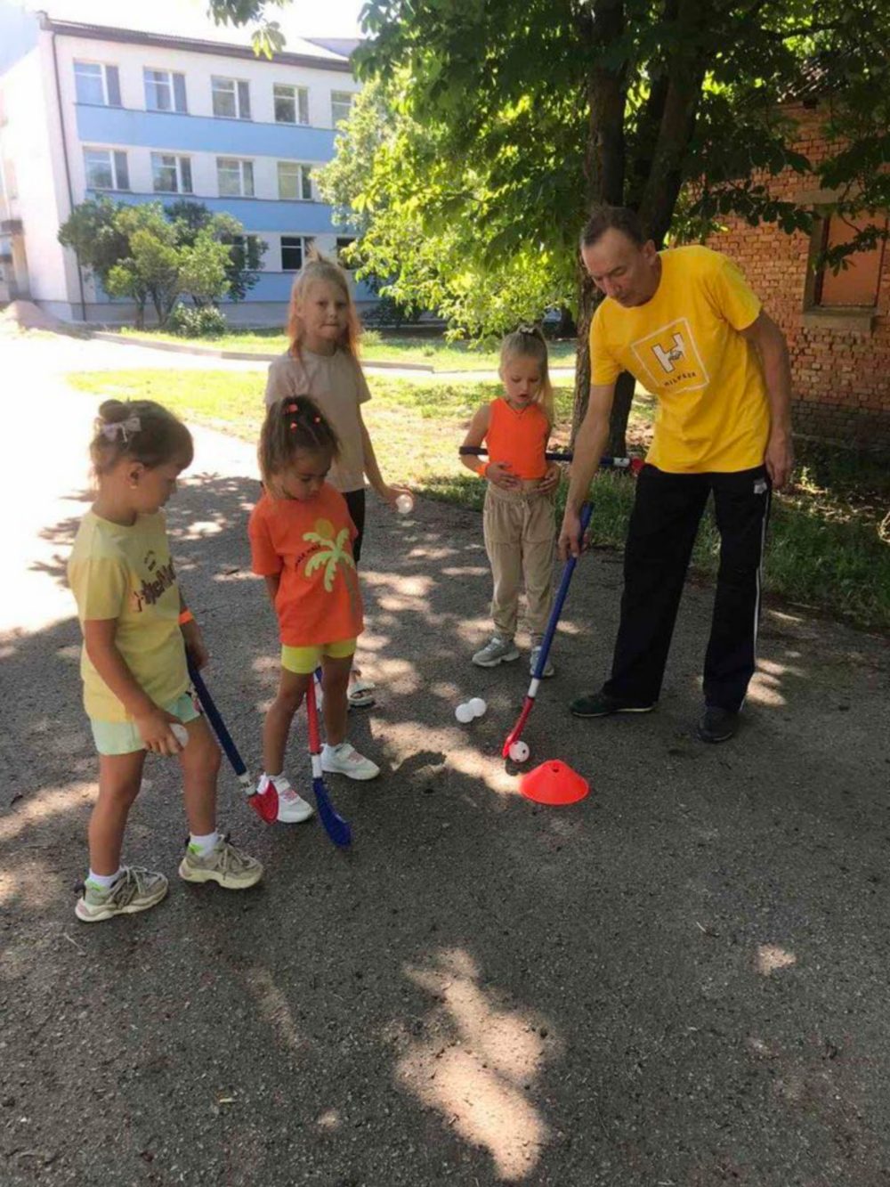 До Томаківської громади 13