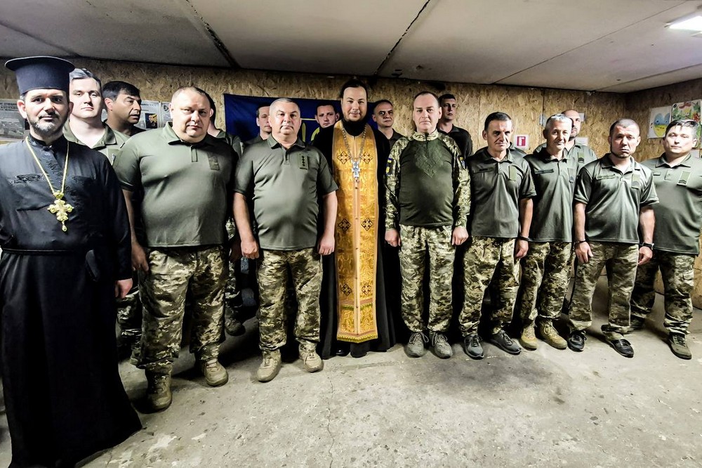 Капелан Нікопольського гарнізону благословив воїнів