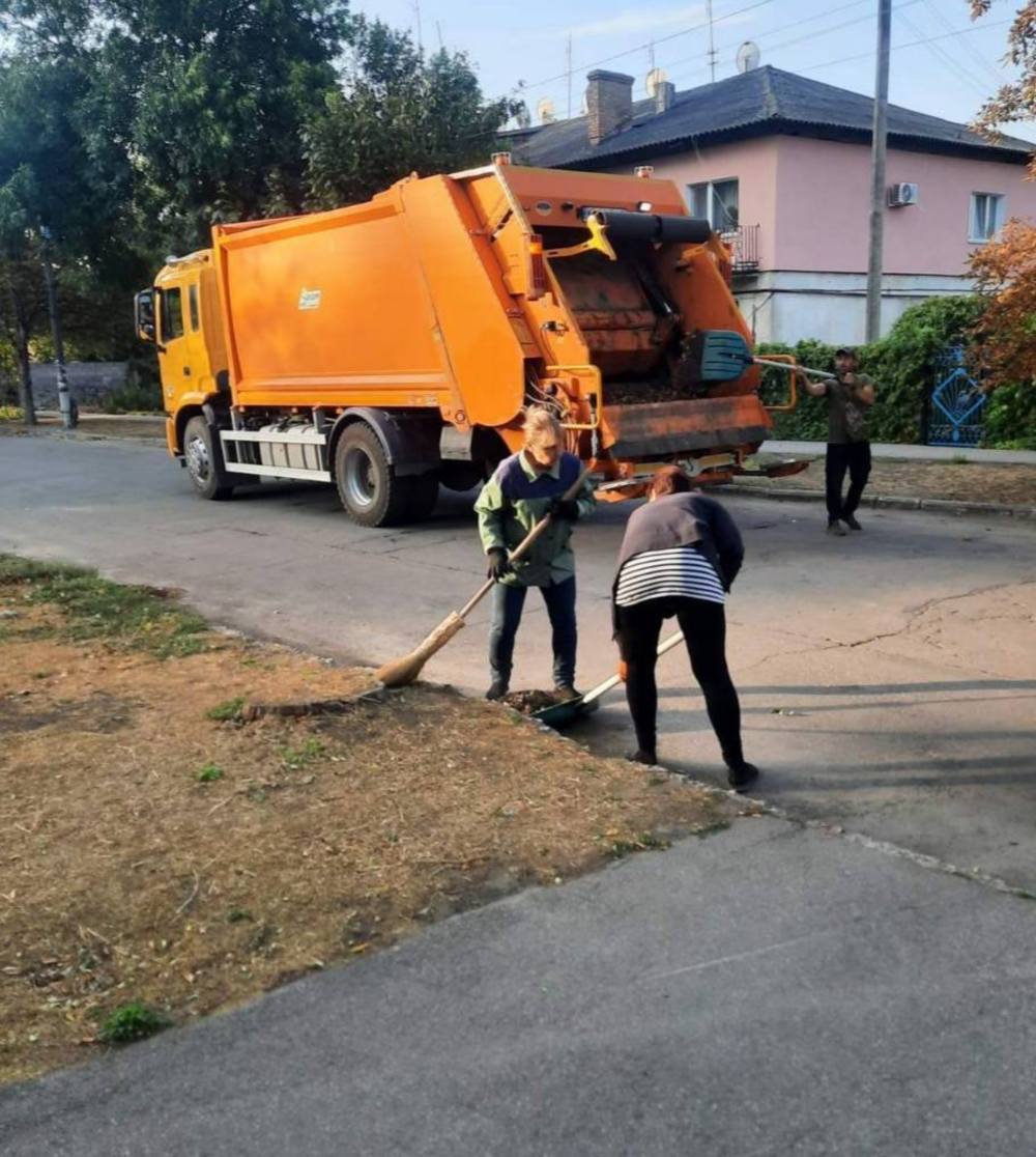 Комунальники Томаківки 3