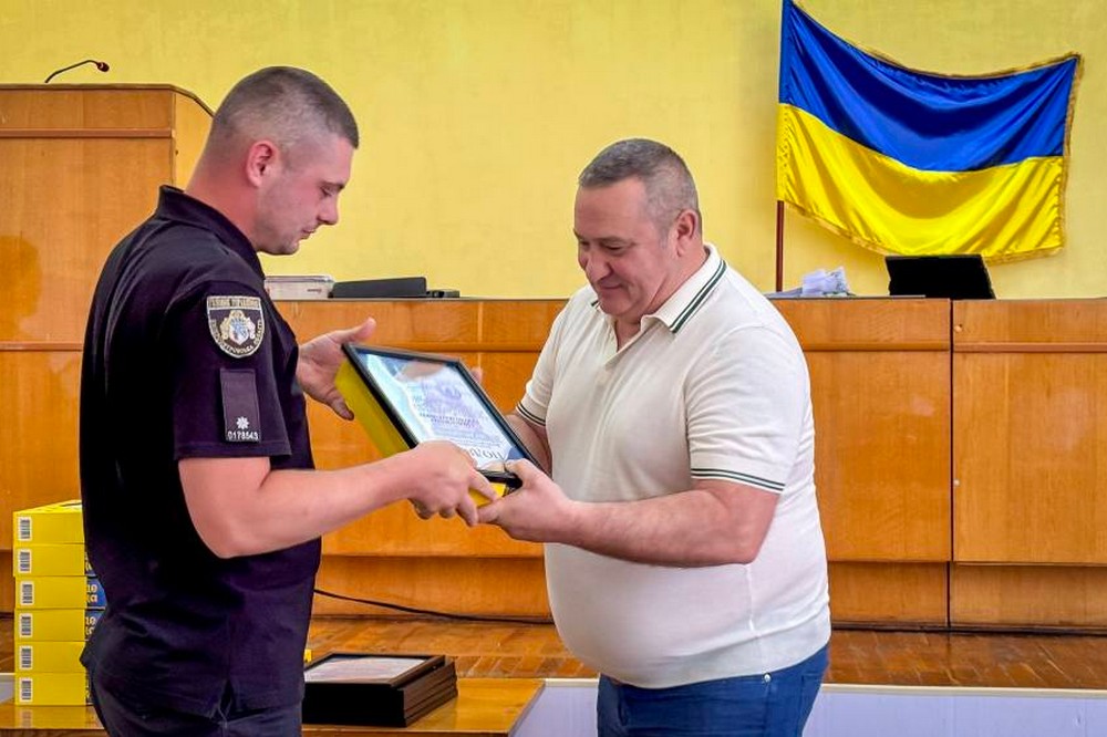 Мер Марганця сьогодні привітав поліцейських з професійним святом (фото) 8