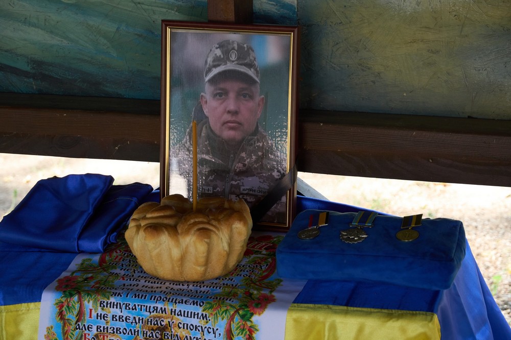 Нікополь провів в останню путь полеглого Захисника (фото)