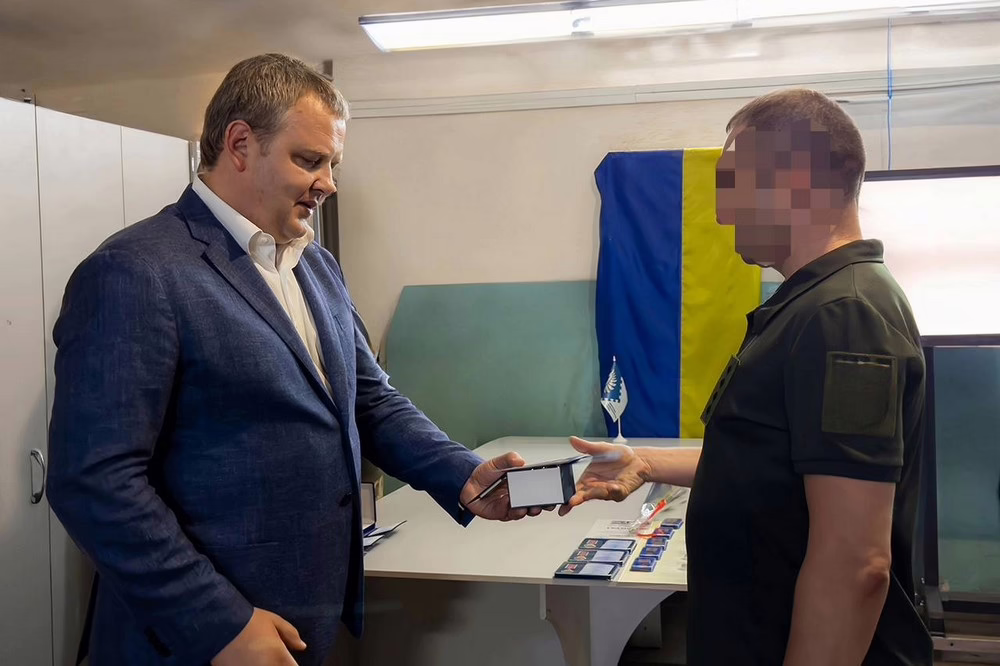 Очільник Дніпропетровської обласної ради відзначив захисників 4