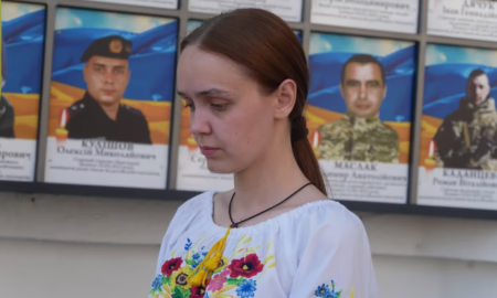 У Покрові сьогодні відзначили День української державності (фото)