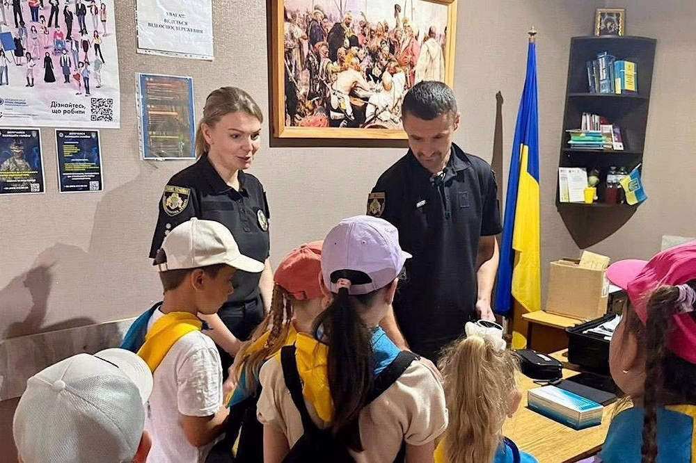 Поліцейські Нікопольщини познайомили дітей з власною професією