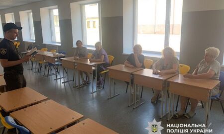  Поліцейські Нікопольщини відзвітували перед населенням за перше півріччя 2025 року 3