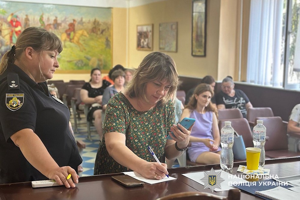 Поліція Нікопольщини сьогодні зустрілася з родинами безвісти зниклих військових (фото, відео) 3