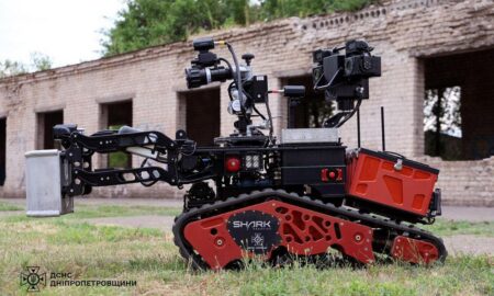 Рятувальники Дніпропетровщини отримали безпілотний наземний роботизований комплекс Colossus ( 8
