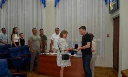 Ще трьом полеглим Захисникам надали звання «Почесний громадянин міста Покров» (посмертно) 47 Ще трьом полеглим Захисникам надали 3