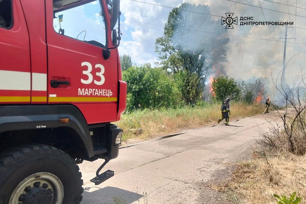 У Марганці внаслідок обстрілу поранення отримала жінка подробиці від ДСНС 3