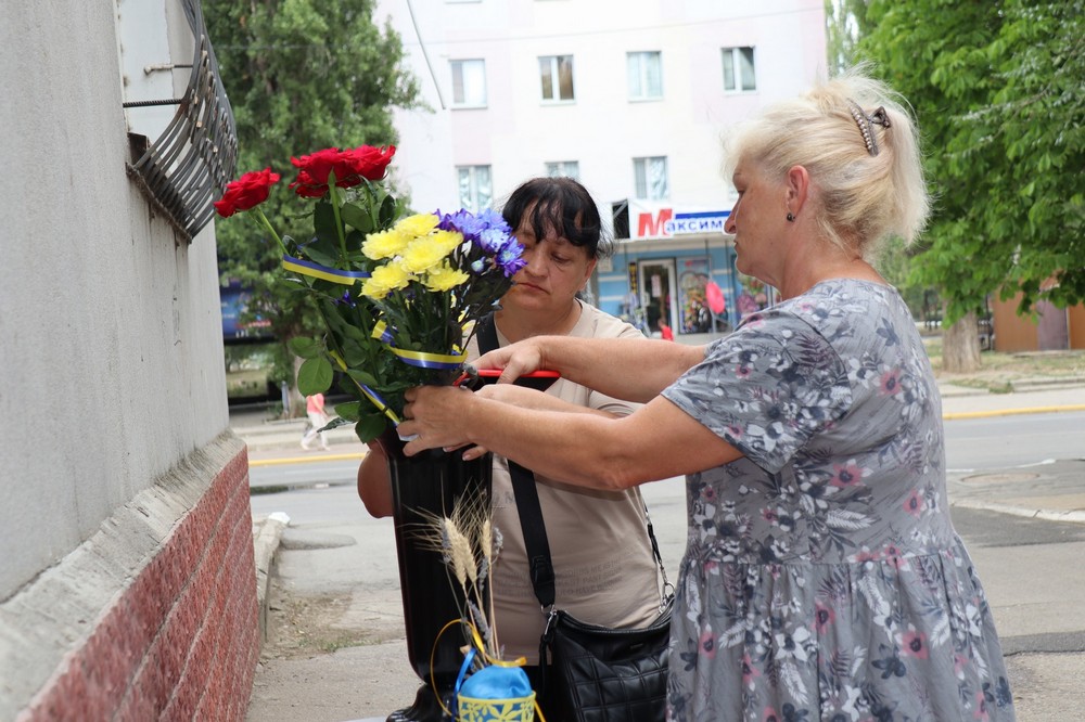 У Покрові сьогодні відкрили меморіальну дошку на честь полеглого Захисника Миколи Безердяна (фото) 6