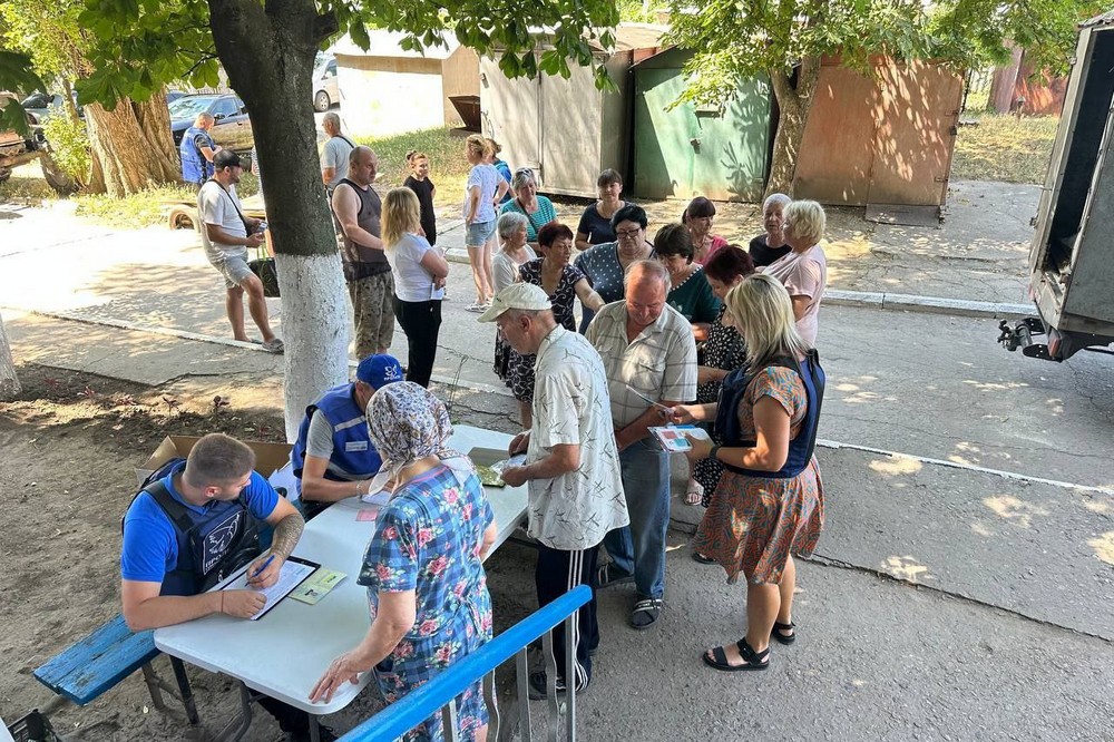 Жителі Марганця сьогодні 8