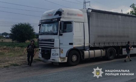 на Нікопольщині поліцейські надали допомогу постраждалому (відео) 3