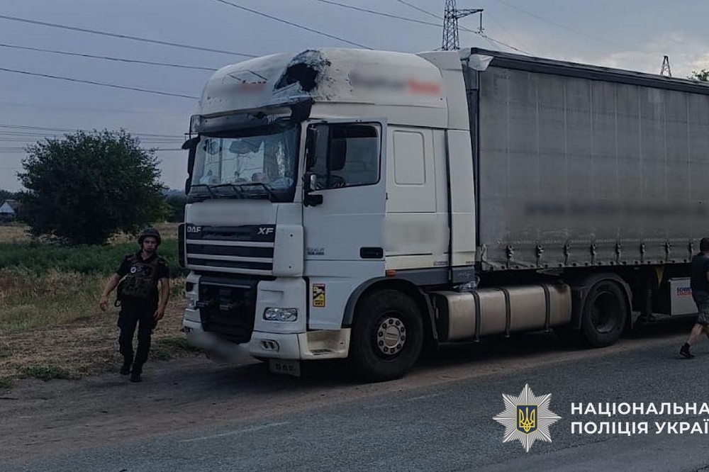 на Нікопольщині поліцейські надали допомогу постраждалому (відео) 3