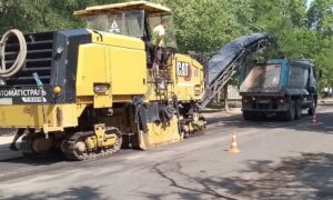 на Нікопольщині триває ремонт дороги 2