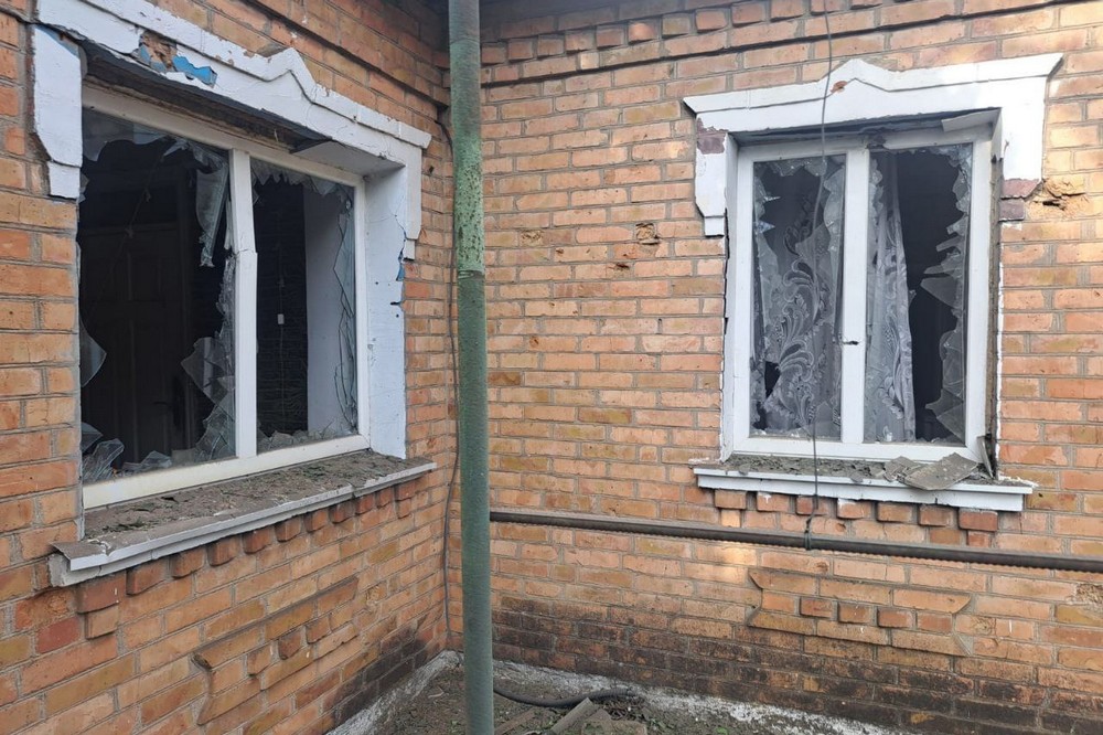На Нікопольщині загибла і троє поранених – ворог бив з «Граду», дронами і артилерією. На Синельниківщині двоє загиблих