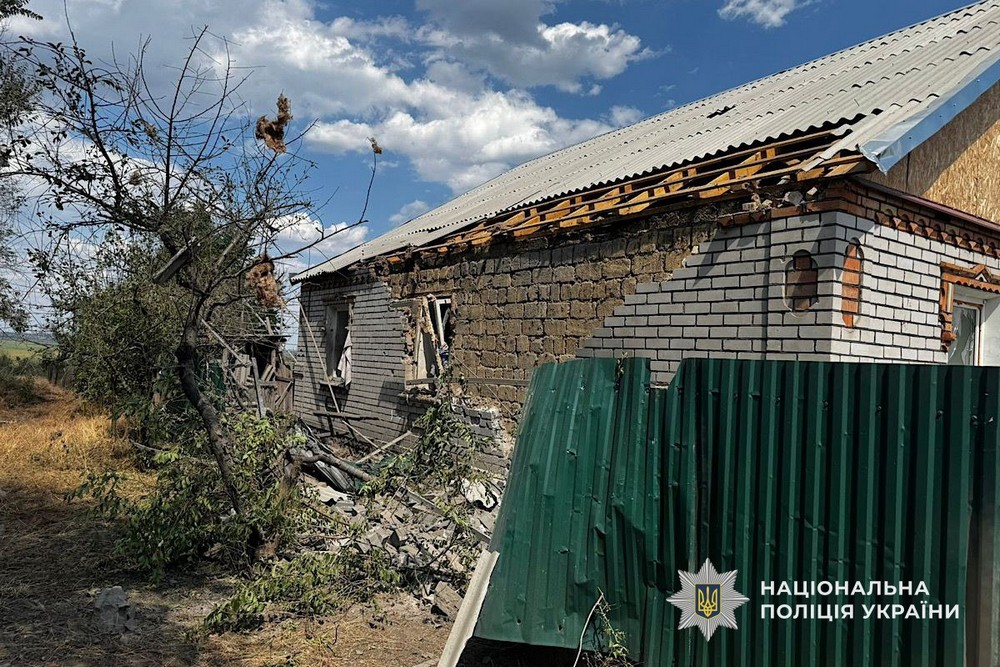 Фото наслідків ворожих атак на Дніпропетровщині