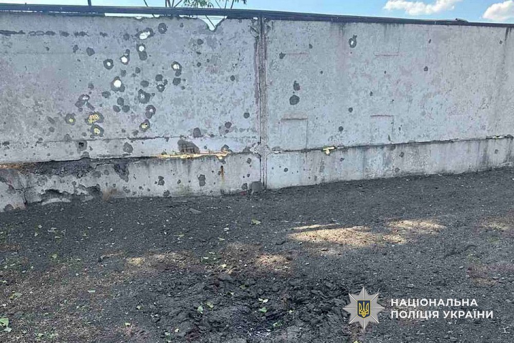 Фото наслідків обстрілів Дніпропетровщини