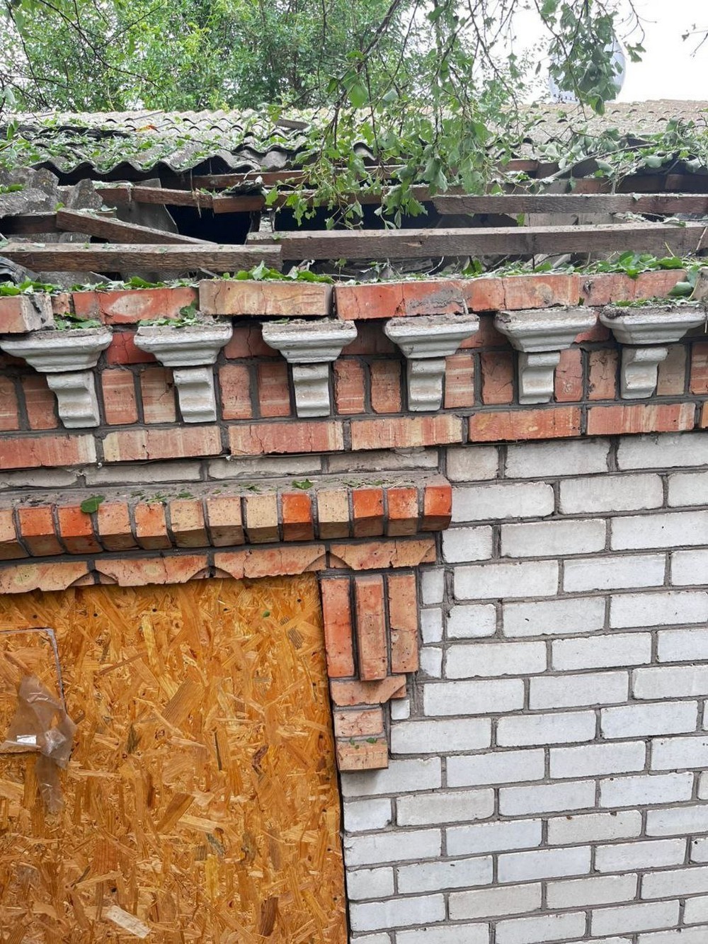 Потрощені будинки, загиблі і поранені люди: Нікопольщина, Павлоградський, Кам’янський і Синельниківський райони пережили ще один день терору
