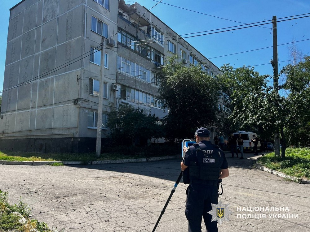 Фото наслідків ворожих атак на Дніпропетровщину
