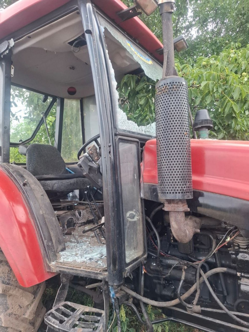 На Нікопольщині ворог поранив чоловіка