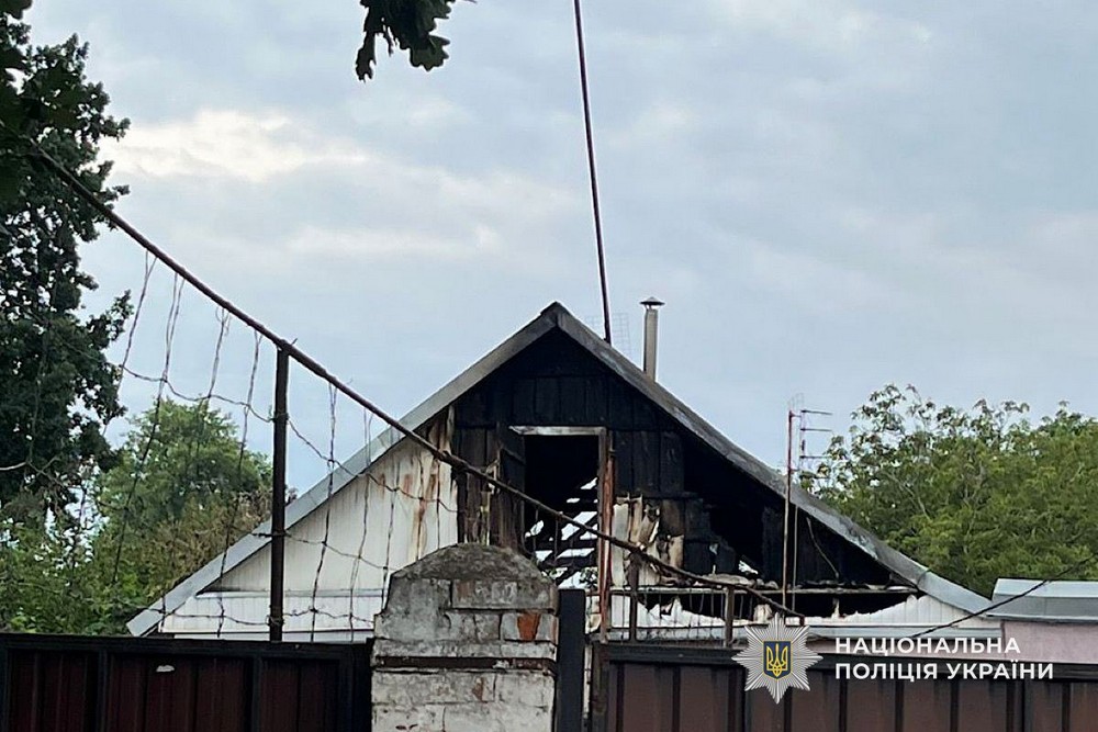 Фото наслідків ворожих атак на Нікопольщині
