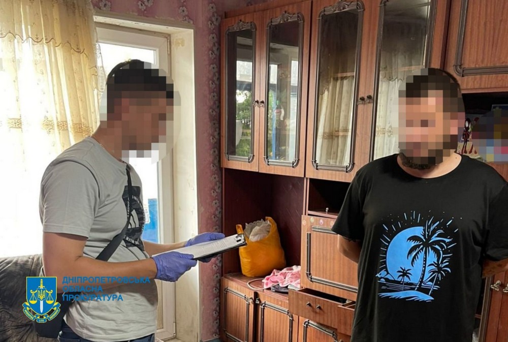 4 підлітків і наркозалежного чоловіка затримано на Дніпропетровщині