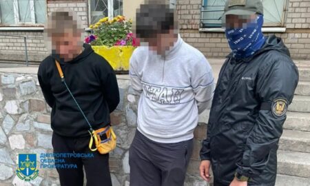 Хотіли підірвати військового і авто поліції: 4 підлітків і наркозалежного чоловіка затримано на Дніпропетровщині