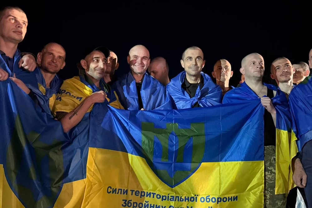Ще 10 захисників з Дніпропетровщини повернулися з ворожого полону