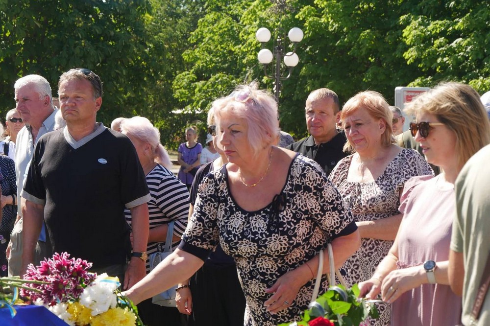 Понад рік вважався зниклим безвісти, і була надія… Сьогодні Нікопольщина провела в останню путь Героя (фото)