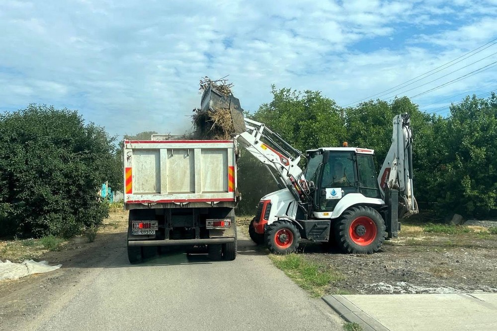 Вивезли понад 150 кубометрів сміття: у Червоногригорівській громаді ліквідували стихійні звалища