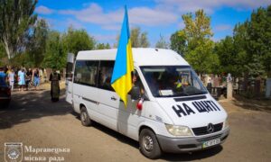 Чорна хмара важкої втрати знову накрила громаду… На Нікопольщині сьогодні провели в останню путь Героя (фото)