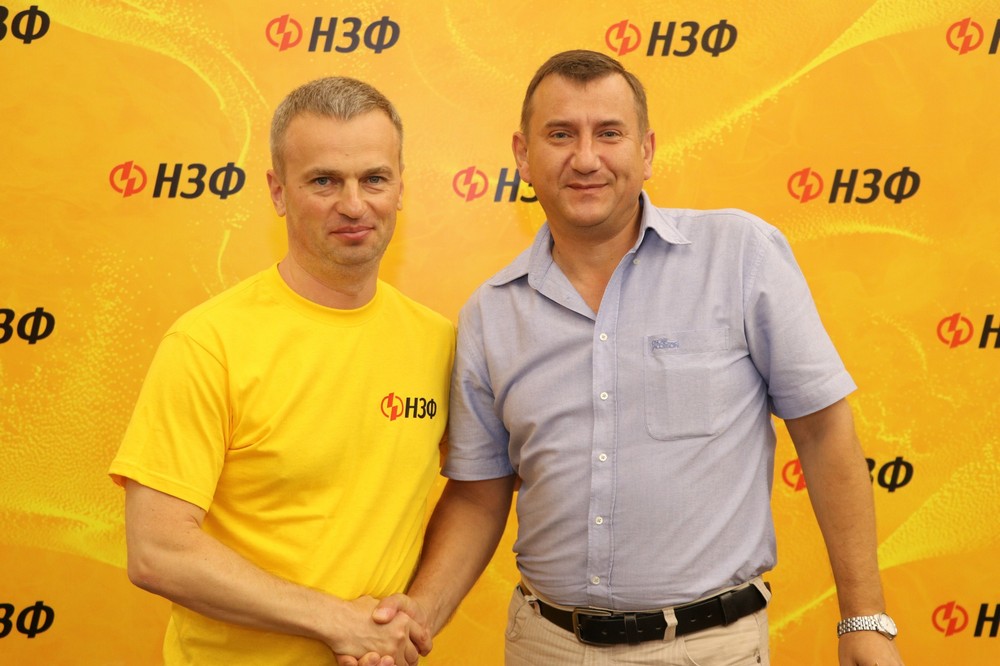 працівники НЗФ отримали 16