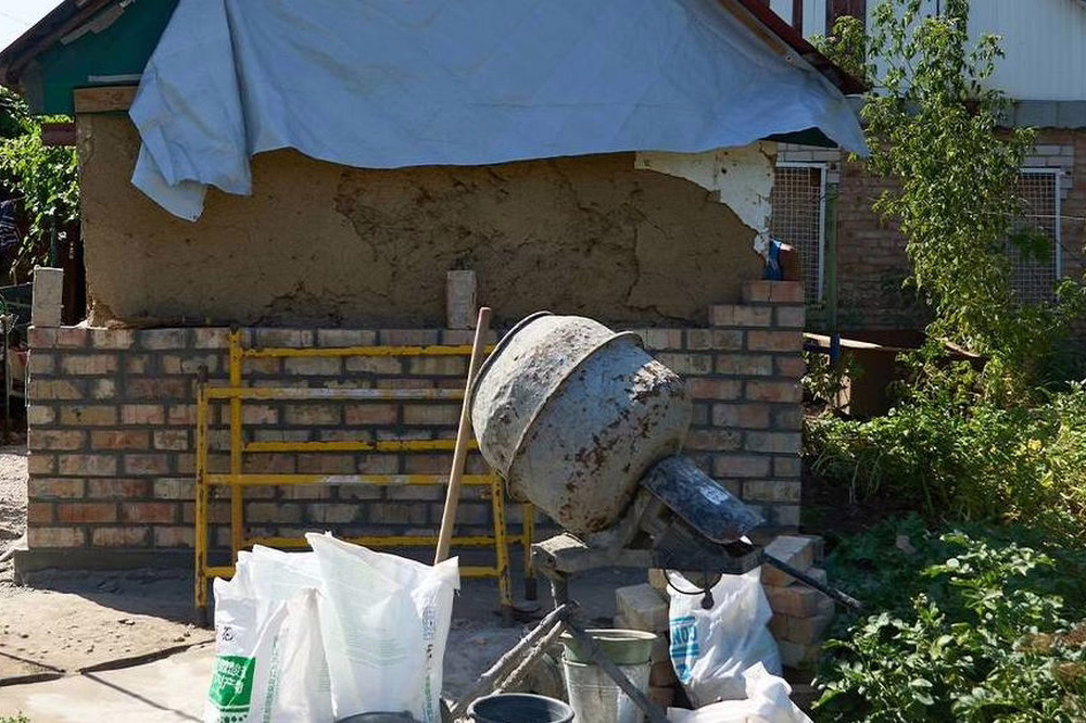 у Нікополі відновлюють пошкоджене ворогом житло (фото) 4