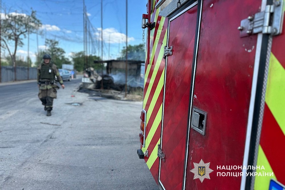 Фото наслідків ворожих атак на Дніпропетровщині