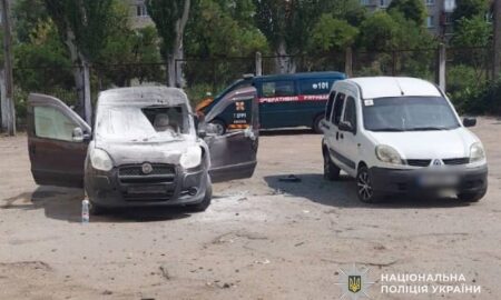 У Нікополі ворог атакував автівку з людьми біля магазину – двоє поранених, під ударом були Покров, Марганець та ще три громади району, а також Синельниківщина і Павлоград