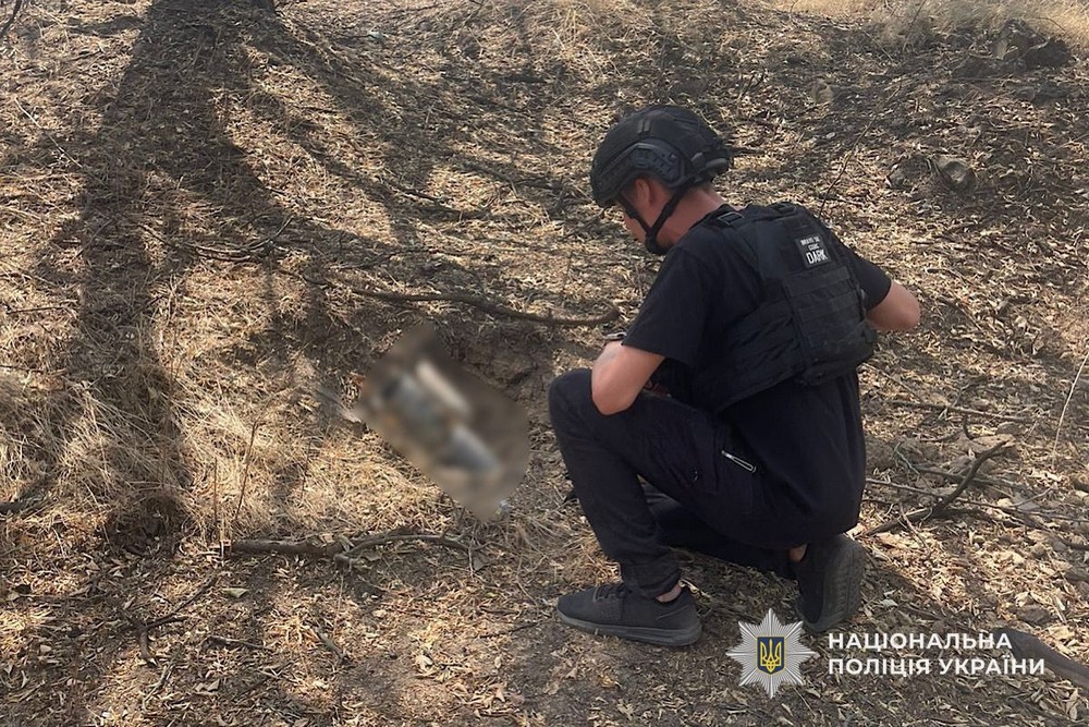У Нікополі ворог атакував автівку з людьми біля магазину – двоє поранених, під ударом були Покров, Марганець та ще три громади району, а також Синельниківщина і Павлоград