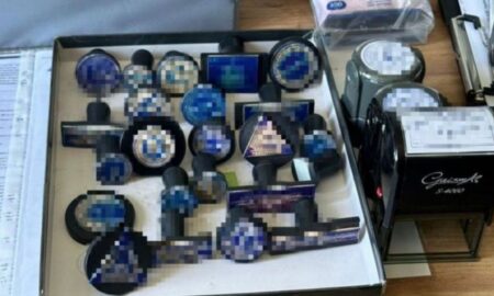 жителька Дніпра і посадовець ВЛК отримали підозри 4