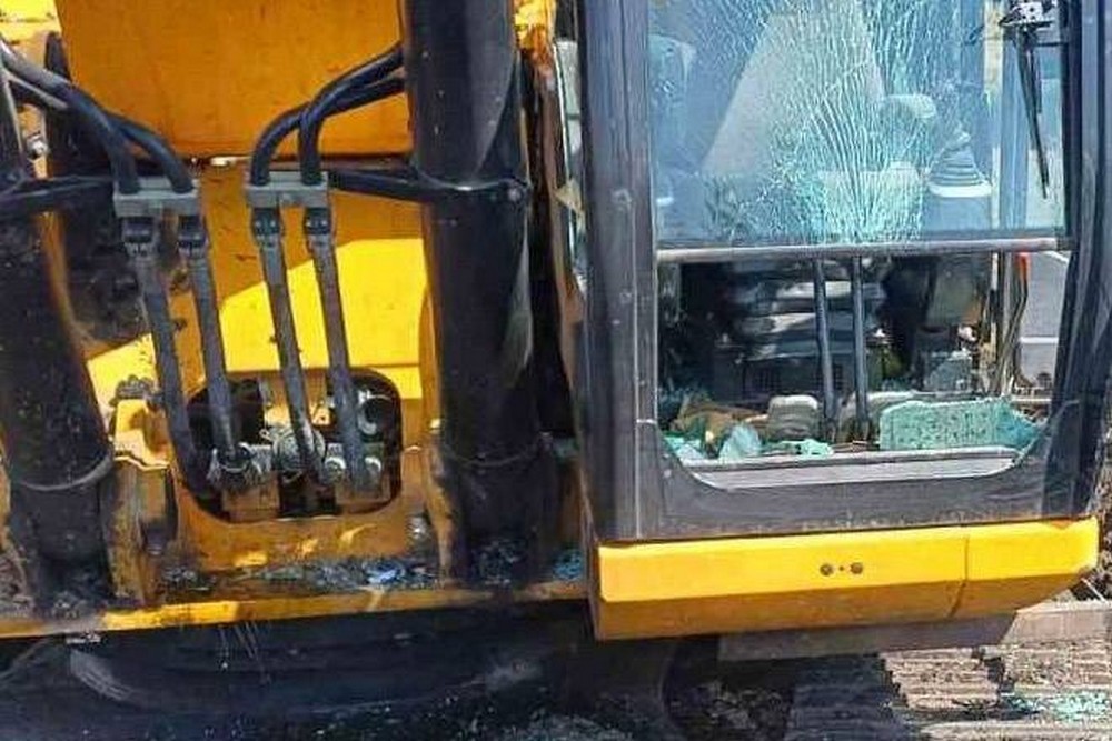 На Нікопольщині 4 серпня двоє поранених, побито адмінбудівлю, підприємство, авто