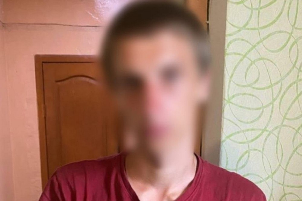 На Дніпропетровщині онук убив бабусю швейною машинкою