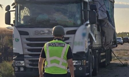 Загиблий і троє поранених: про наслідки обстрілів Нікополя, району і області розповіли у поліції 3 Загиблий і троє поранених: про наслідки обстрілів Нікополя, району і області розповіли у поліції