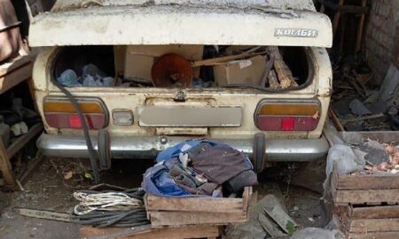Двоє поранених, побито АЗС і понад 30 будинків: про наслідки обстрілів Нікопольщини і Синельниківщини розповіли у поліції (фото)