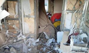 Родині з села на Нікопольщині потрібна допомога. У свій будинок люди вклади все життя. А тепер замість нього – лише руїни. Затишне родинне гніздечко знищив ворог, обстрілявши його одразу п’ятьма дронами.