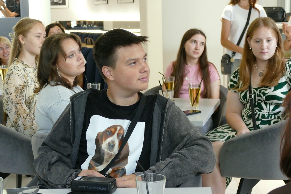 12 дітей з Нікополя зустрілися з мером міста Калуш 8