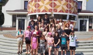  15 обдарованих дітей з Нікополя відпочили у Калуші (фото) 6