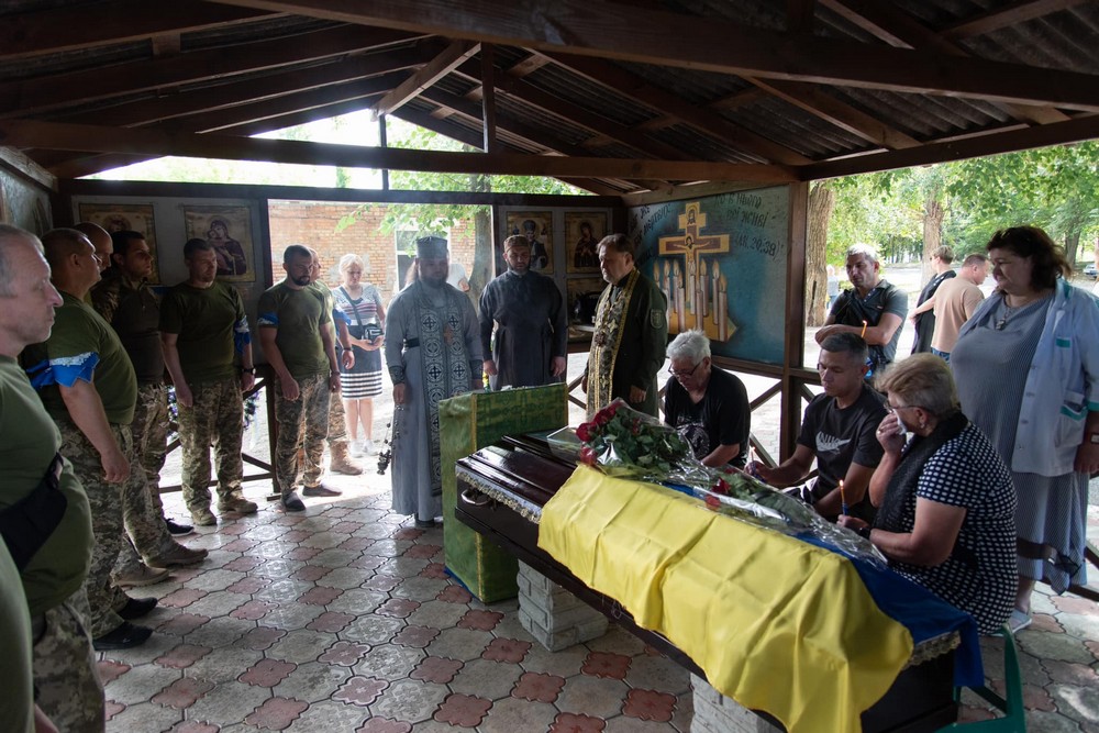 Вбиті росією мешканці Нікопольщини: Захисник з Нікополя Антон Гусаков сьогодні відзначав би 41-річчя…
