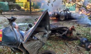 Зеленський прокоментував жахливий обстріл Нікополя і назвав імена вбитих людей